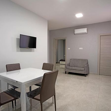 Giovi'S Apartments Castellammare di Stabia Luaran gambar
