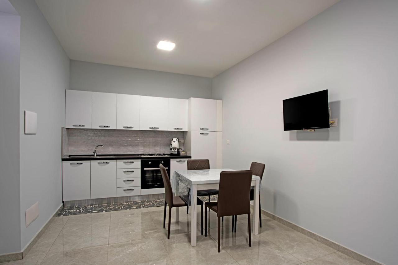 Giovi'S Apartments Castellammare di Stabia Luaran gambar