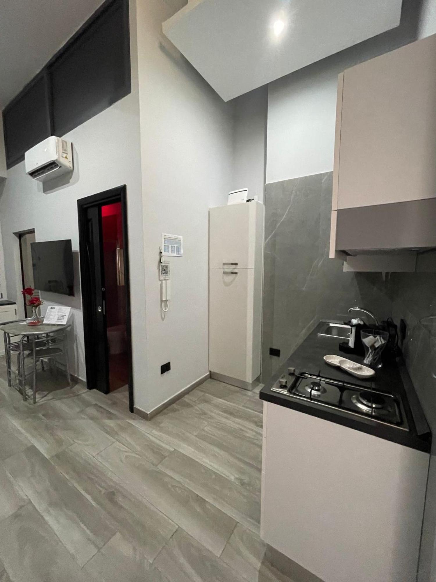 Giovi'S Apartments Castellammare di Stabia Luaran gambar